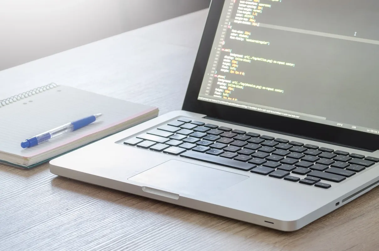 Hanami 2 + PostgreSQL mit Docker Compose einrichten
